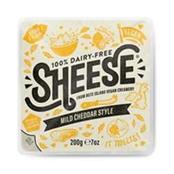 Sheese saveur cheddar blanc en bloc  200g